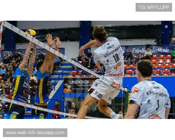 2025-2026赛季意甲关键比赛战术板应用